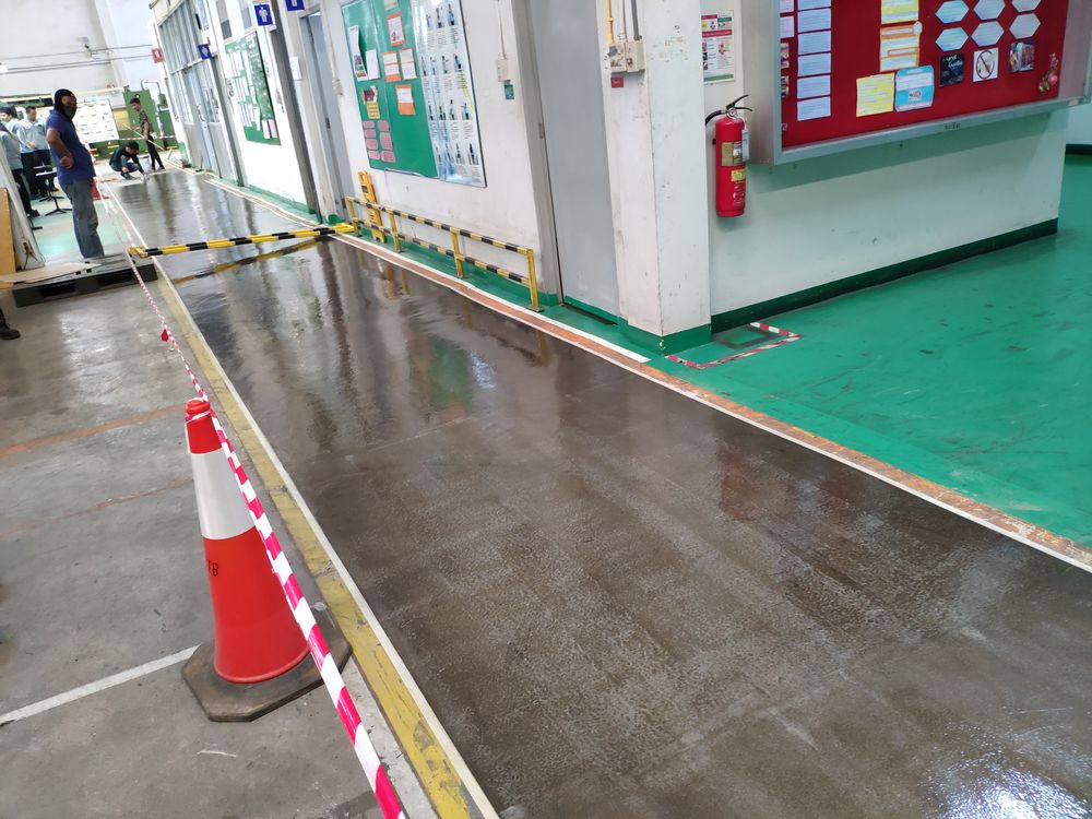 งานซ่อมแซมพื้นโรงงานแตกร่อนด้วย Mortar